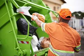 Best Yard Waste Removal  in North Terre Haute, IN